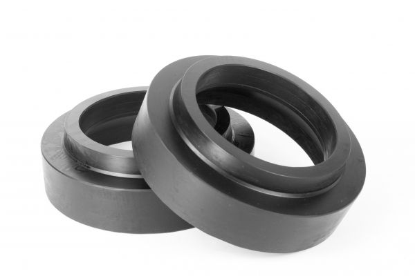 Проставки задніх пружин Toyota поліуретанові 40мм (1-15-027/40)