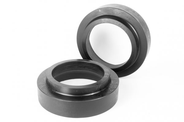 Проставки задніх пружин Toyota поліуретанові 40мм (1-15-055/40)