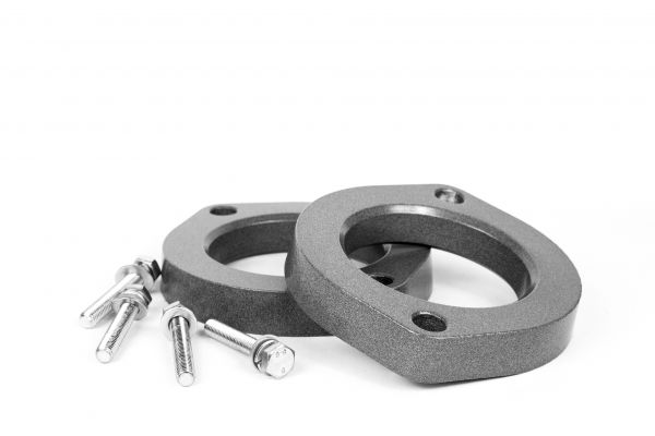 Проставки опор задних стоек Audi алюминиевые 20мм (12-15-003М20) Проставки опор задних стоек Audi алюминиевые 20мм (12-15-003М20)