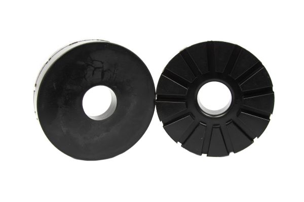 Проставки задніх пружин Renault поліуретанові 30мм (16-15-023/30)