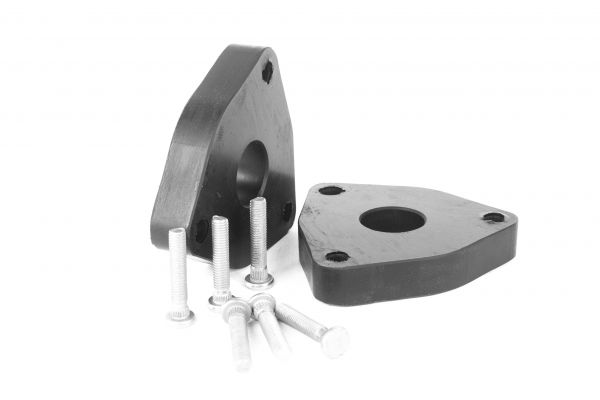 Проставки опор передніх стійок Nissan поліуретанові 20мм (2-15-002/20)