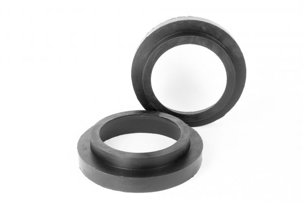 Проставки задних пружин Infiniti полиуретановые 20мм (41-15-009/20)