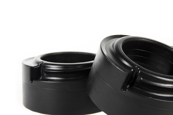 Проставки задніх пружин KIA поліуретанові 40мм (17-15-002/40)