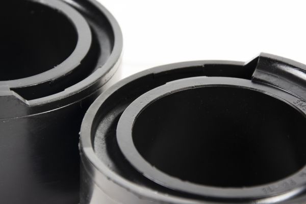 Проставки задніх пружин Volvo поліуретанові 40мм (27-15-002/40)