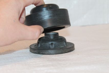 Проставки задніх пружин Mazda поліуретанові 40мм (4-15-022/40)